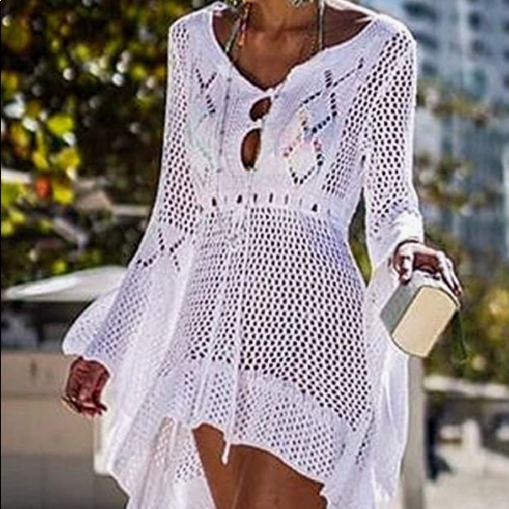 Romantic Bohemian Bell Sleeve Crocheted Lace Cover - Picture 11 of 16